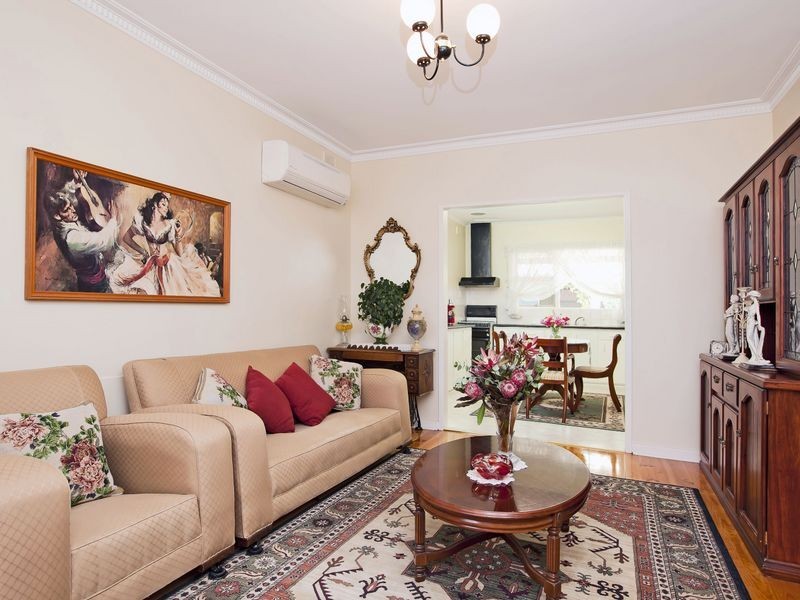 18 Avro Avenue, Hendon SA 5014