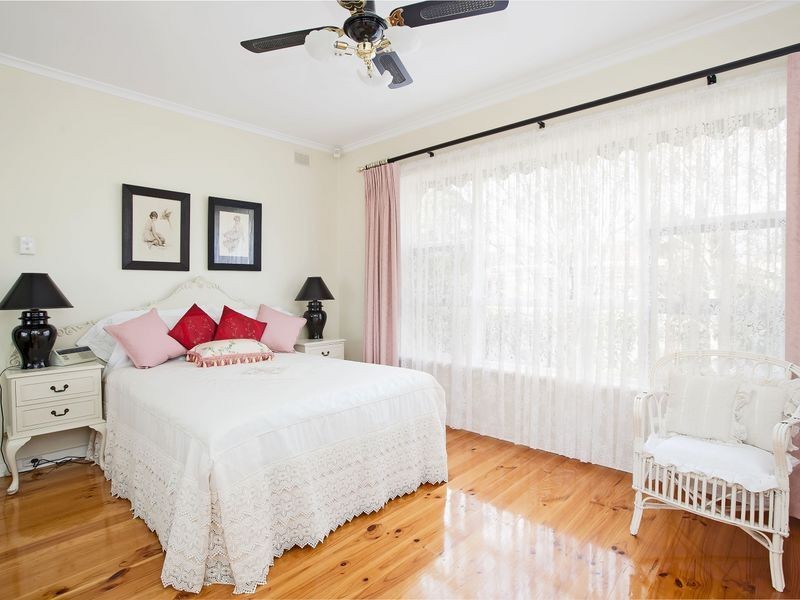 18 Avro Avenue, Hendon SA 5014