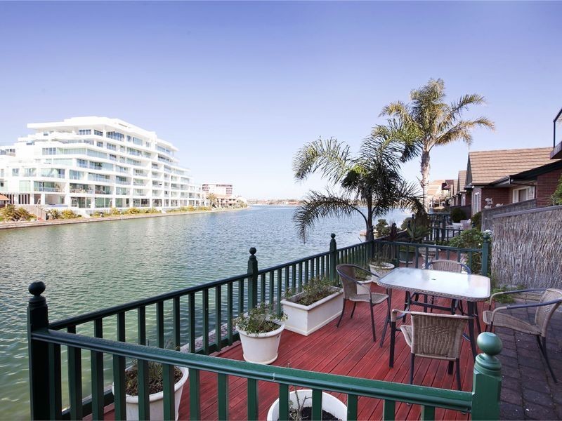 6/11 Martin Court, West Lakes SA 5021