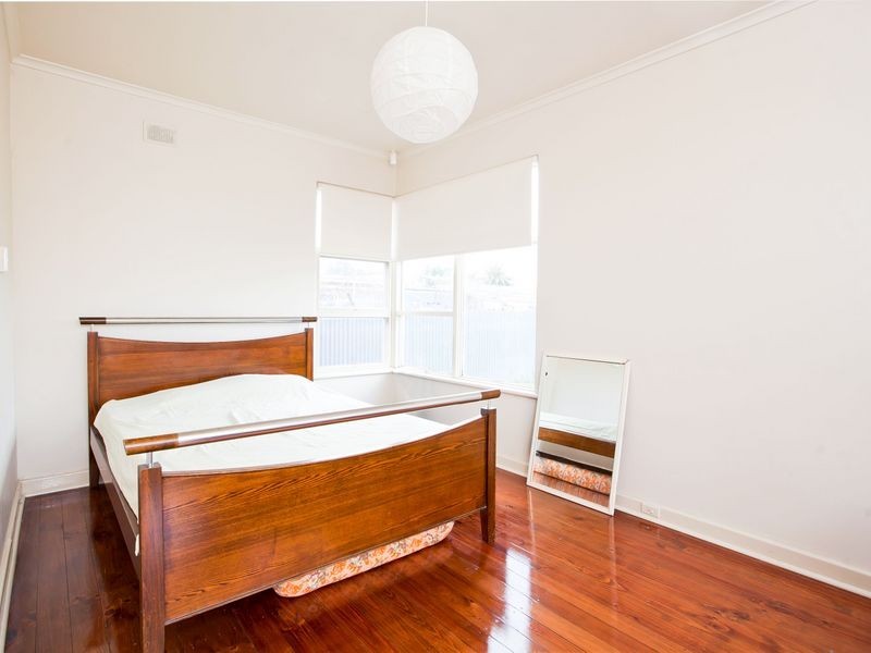 25 Packard Avenue, Croydon Park SA 5008