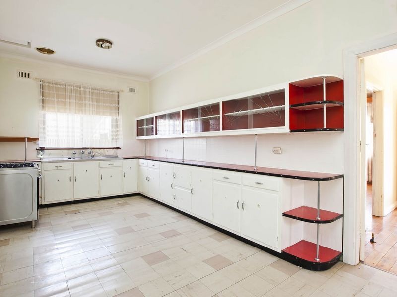 14 Martin Avenue, Osborne SA 5017