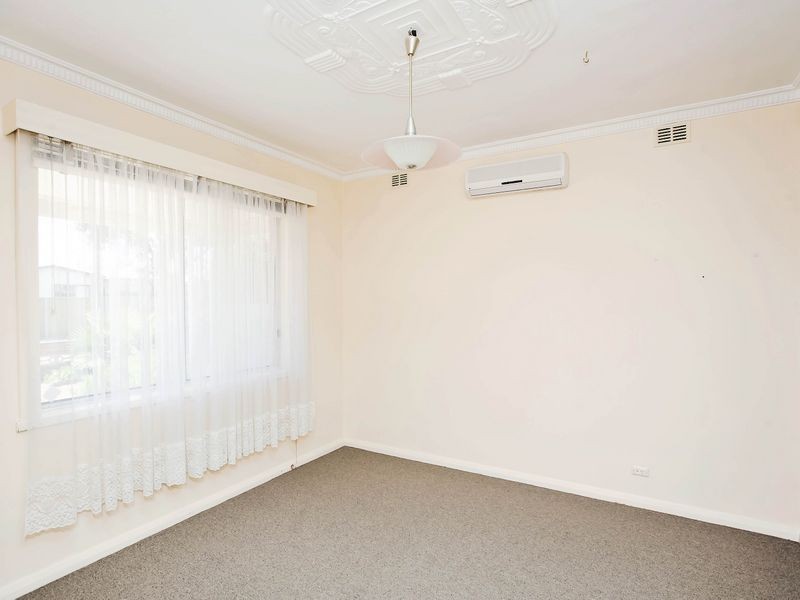 14 Martin Avenue, Osborne SA 5017
