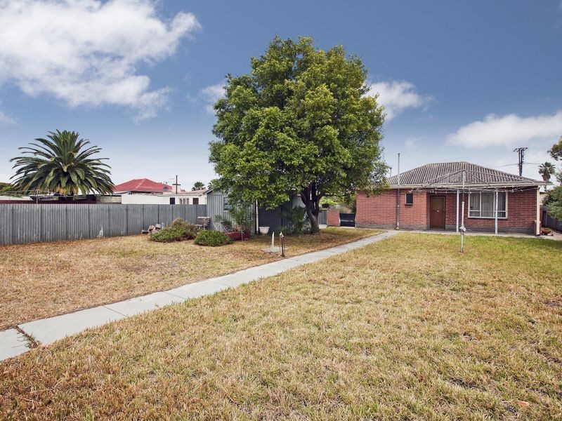 14 Martin Avenue, Osborne SA 5017