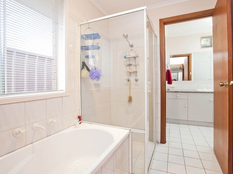 12 Abbey Close, Holden Hill SA 5088