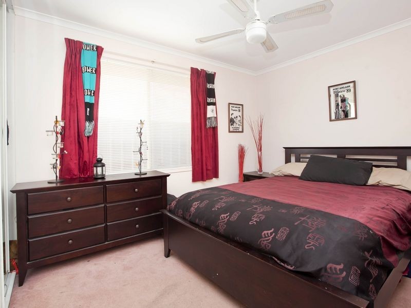 12 Abbey Close, Holden Hill SA 5088