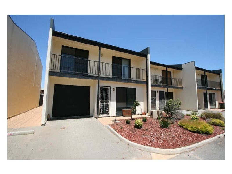 8/271 Martins Road, Parafield Gardens SA 5107
