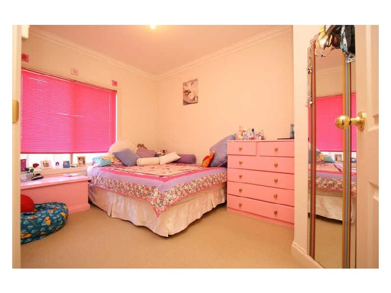 8/4 Mccann Place, Greenwith SA 5125