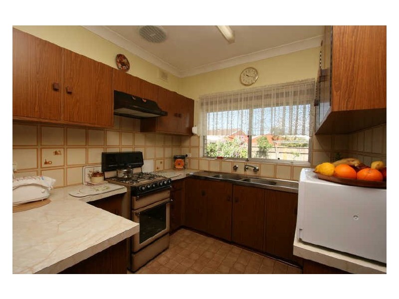 11 Mara Place, West Lakes SA 5021