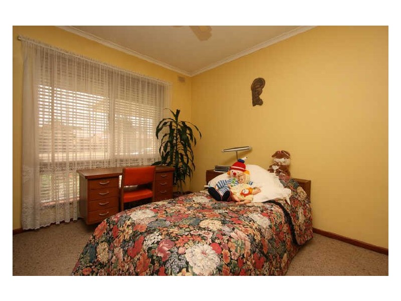 11 Mara Place, West Lakes SA 5021