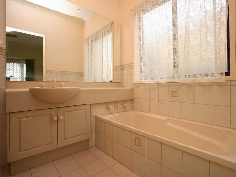 12 James Street, Ethelton SA 5015