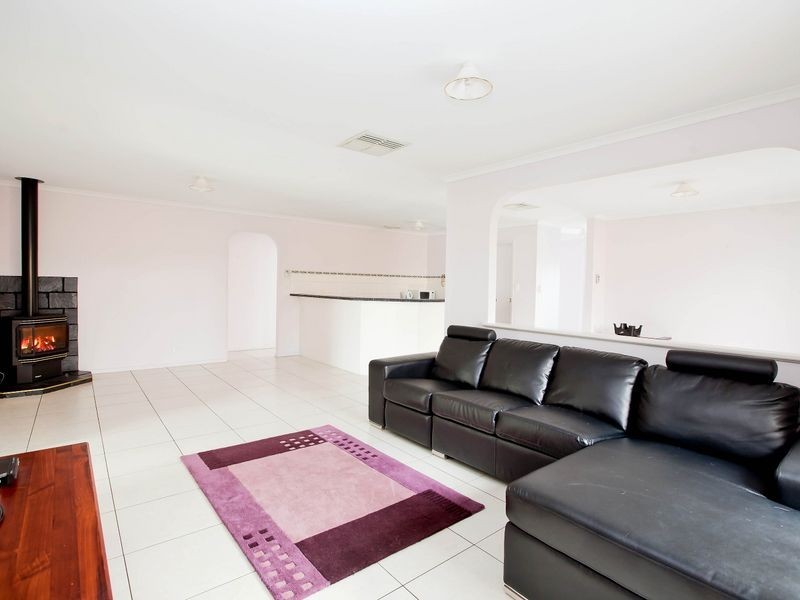 12 Elm Glade Court, Paralowie SA 5108