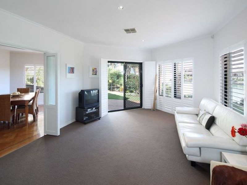 15/157 Brebner Drive, West Lakes SA 5021