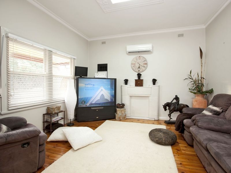 36 Russell Street, Ethelton SA 5015