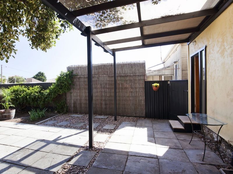 27 Fletcher Road, Birkenhead SA 5015