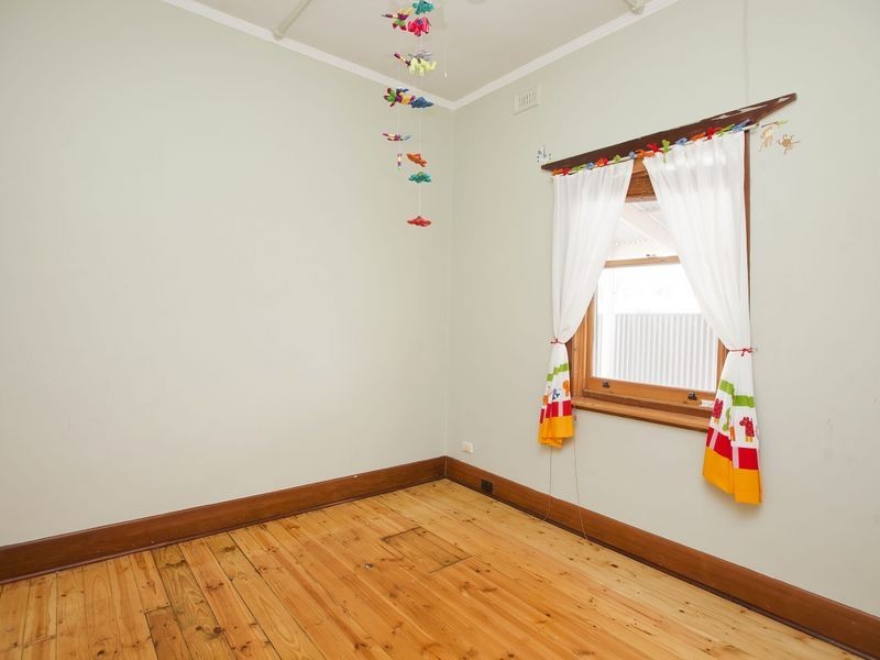 70 Windsor Avenue, Woodville Park SA 5011