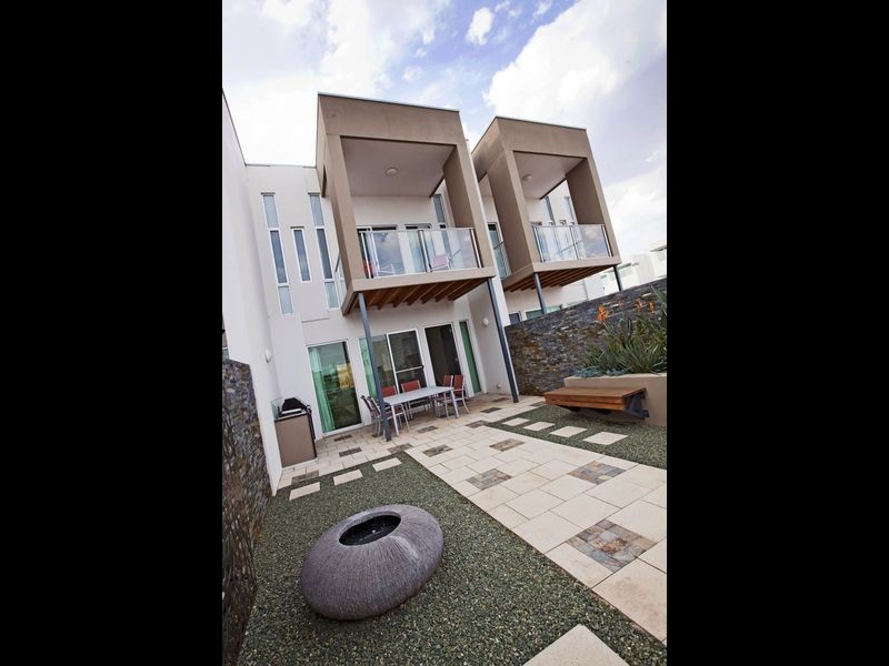 18 Pilla Avenue, New Port SA 5015