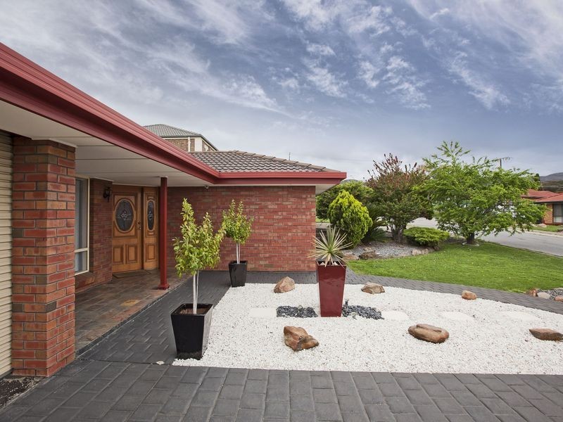 15 Conifer Court, Newton SA 5074