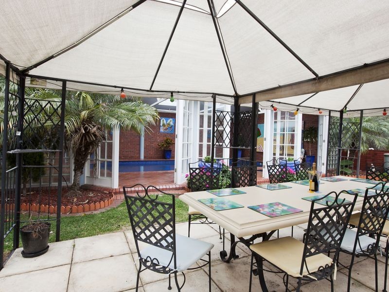 22 Sir John Marks Drive, West Lakes SA 5021