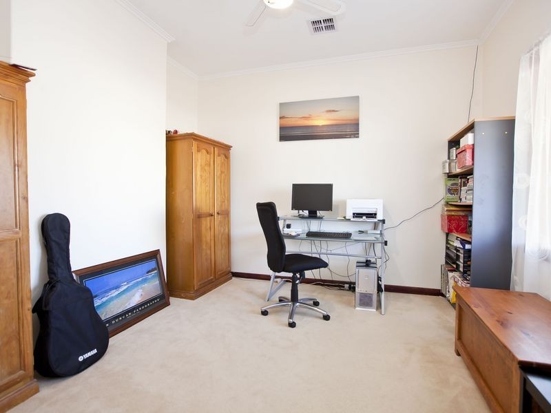 128 Maple Avenue, Royal Park SA 5014