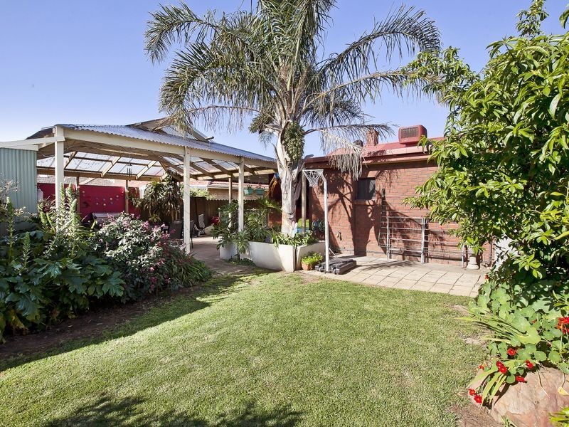 128 Maple Avenue, Royal Park SA 5014