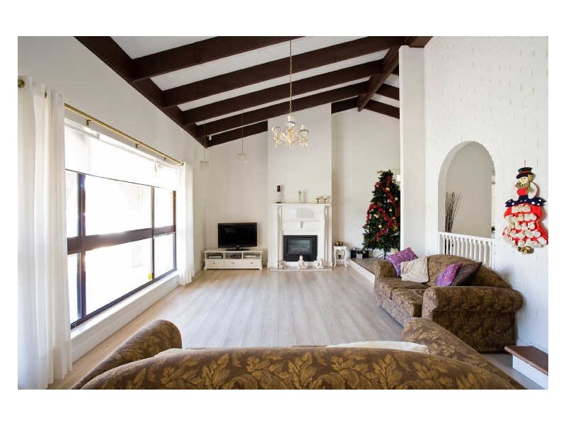 7 Greenfield Crescent, West Lakes Shore SA 5020