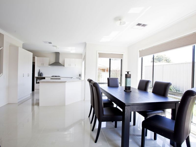 8 Waller Court, Largs North SA 5016