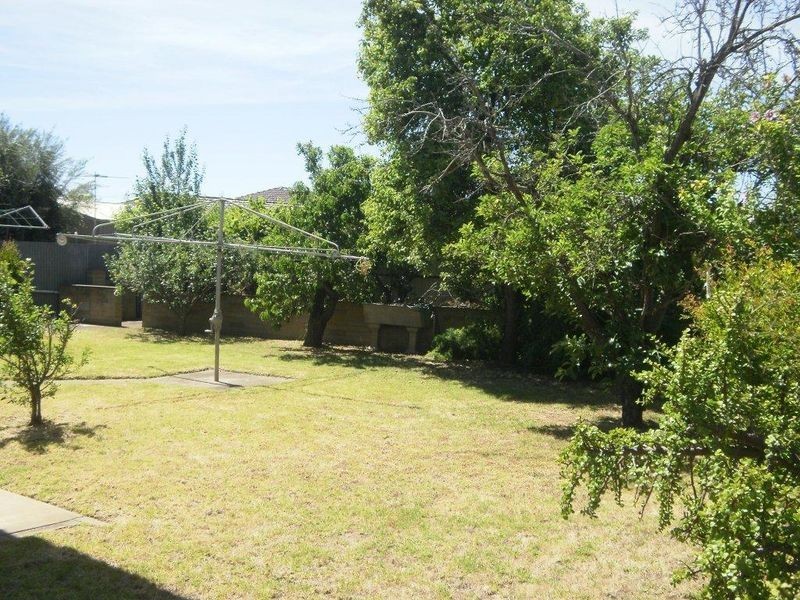 28 Shandon Avenue, Seaton SA 5023