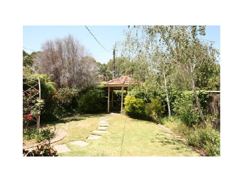 23 Samuel Street, Fulham SA 5024