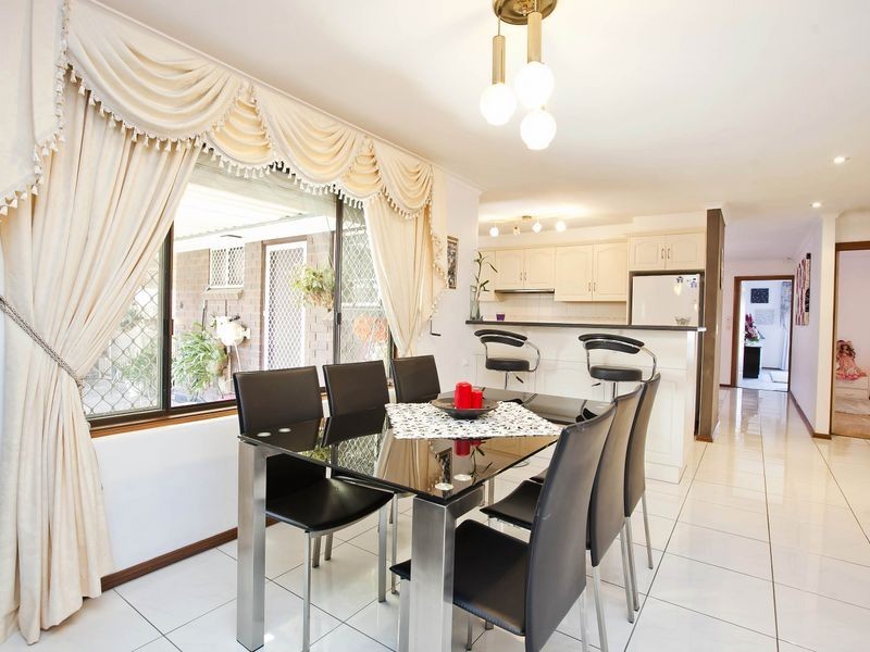 2 Kuta Court, North Haven SA 5018