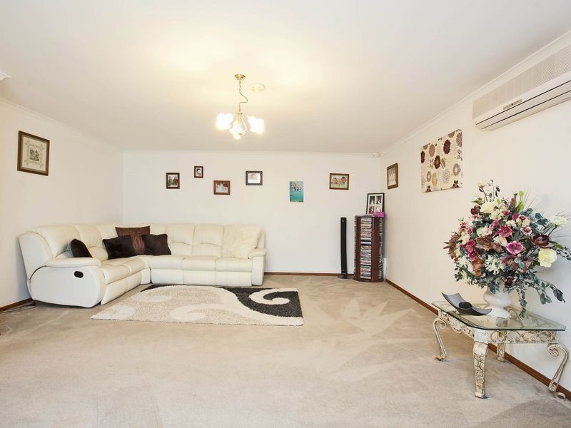 2 Kuta Court, North Haven SA 5018