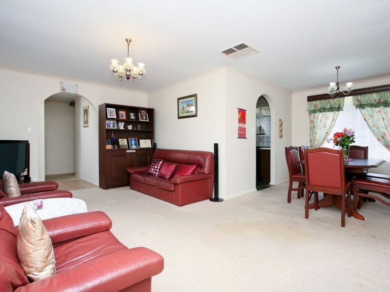 19 Justina Place, Surrey Downs SA 5126