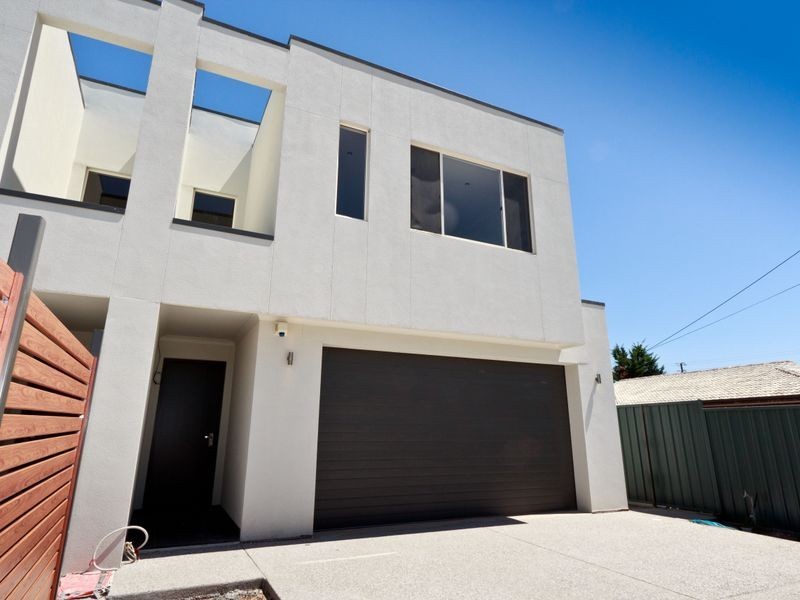 8 St Albans Terrace, Semaphore Park SA 5019