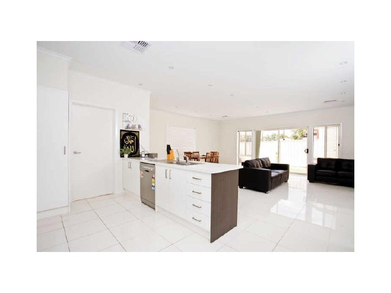 2 Amos Way, Royal Park SA 5014