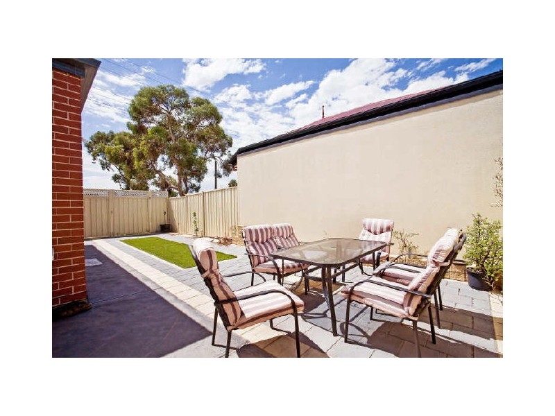 2 Amos Way, Royal Park SA 5014