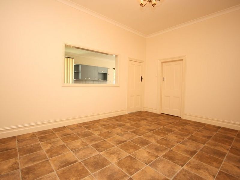 107 & 107A Port Road, Queenstown SA 5014