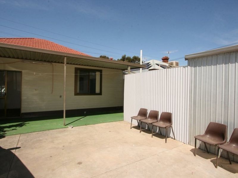 107 & 107A Port Road, Queenstown SA 5014
