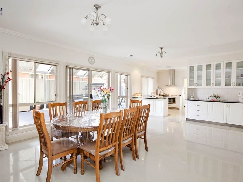 1A Kinross Avenue, Seaton SA 5023