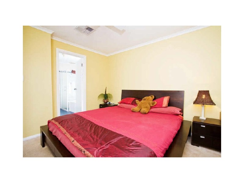 31 Milburn Street, Ottoway SA 5013
