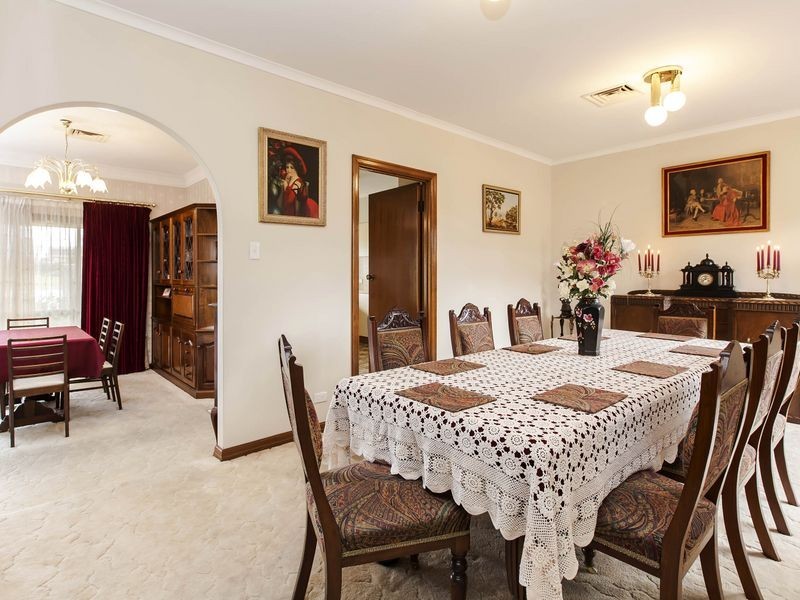 27 Blue-Sails Court, West Lakes SA 5021