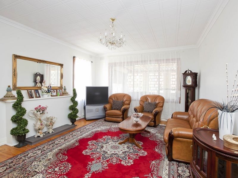 76 Reserve Parade, Findon SA 5023