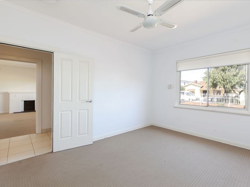 20 Hammond Road, Findon SA 5023