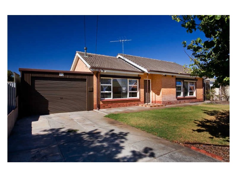26 Bristol Crescent, Taperoo SA 5017