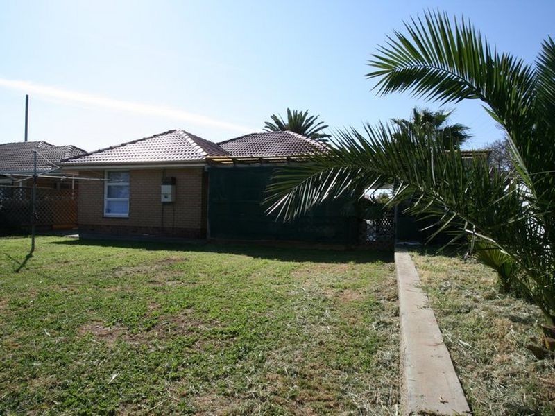 35 Seaton Terrace, Seaton SA 5023