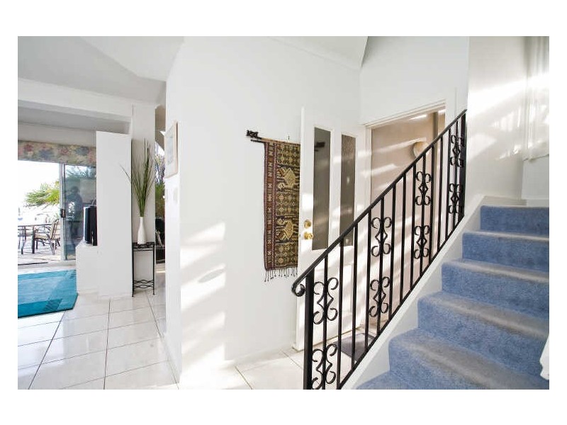 6/4 Constellation Court, North Haven SA 5018