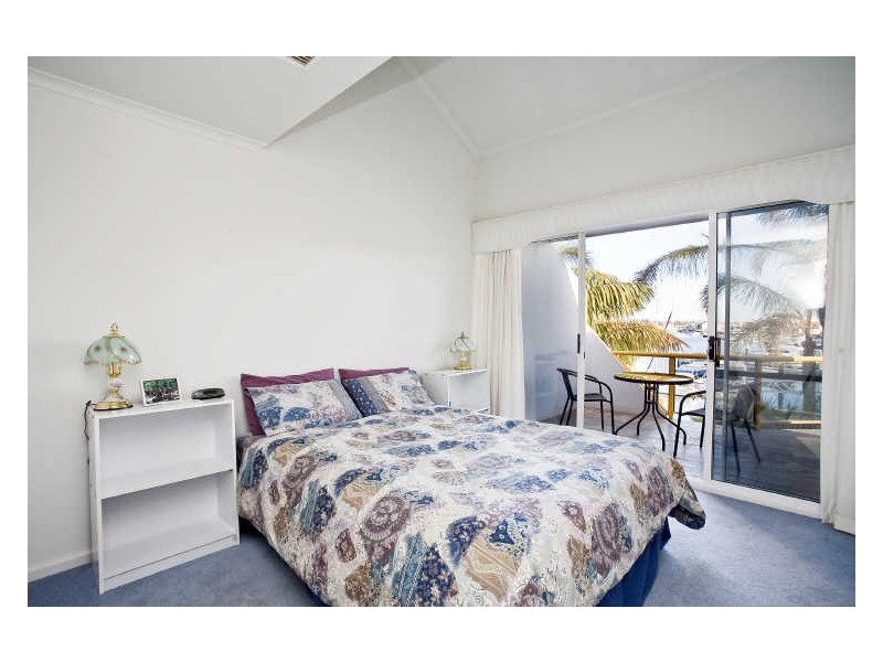 6/4 Constellation Court, North Haven SA 5018