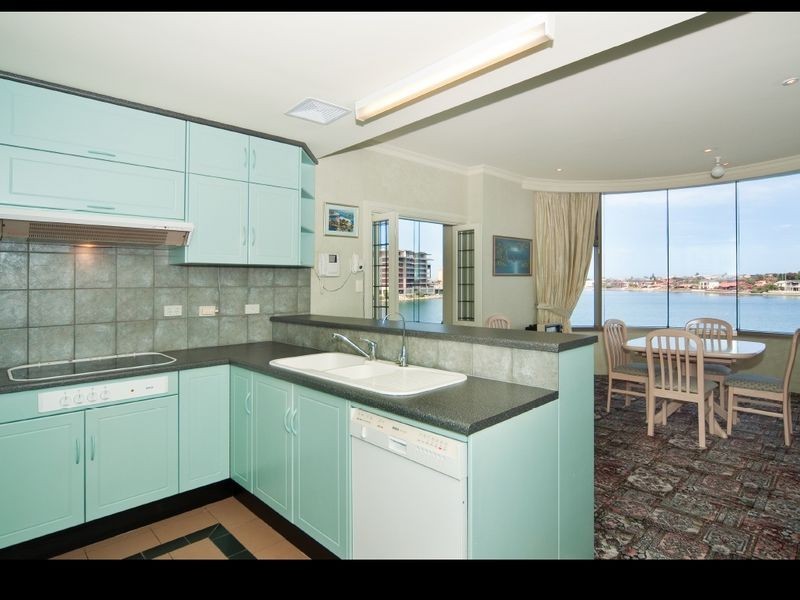 7/24 Martin Court, West Lakes SA 5021