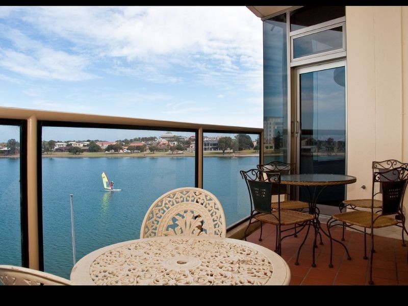 7/24 Martin Court, West Lakes SA 5021