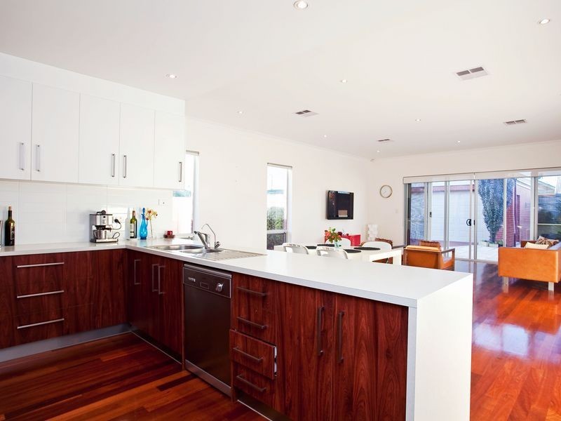 11 Maclagan Avenue, Allenby Gardens SA 5009