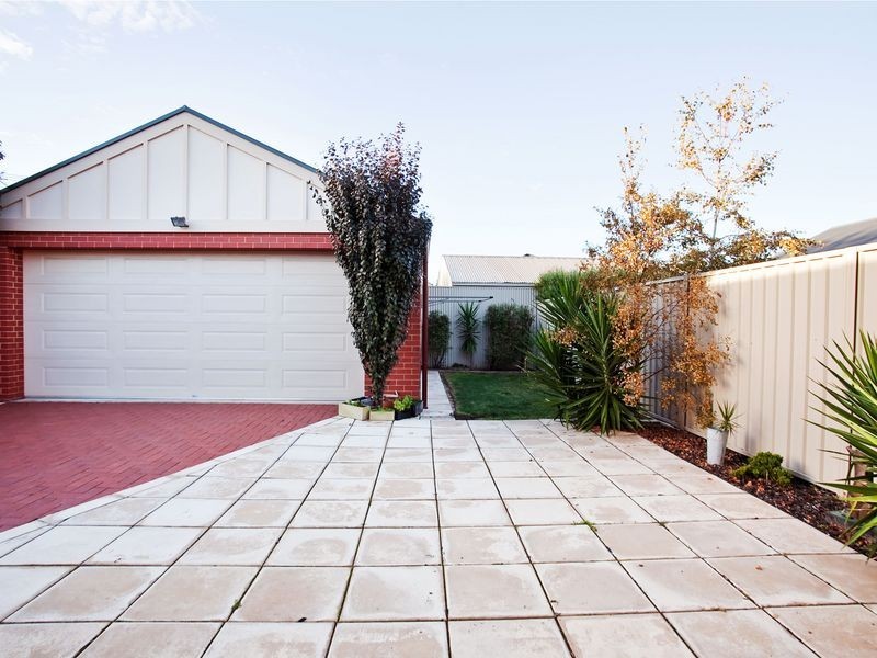 11 Maclagan Avenue, Allenby Gardens SA 5009