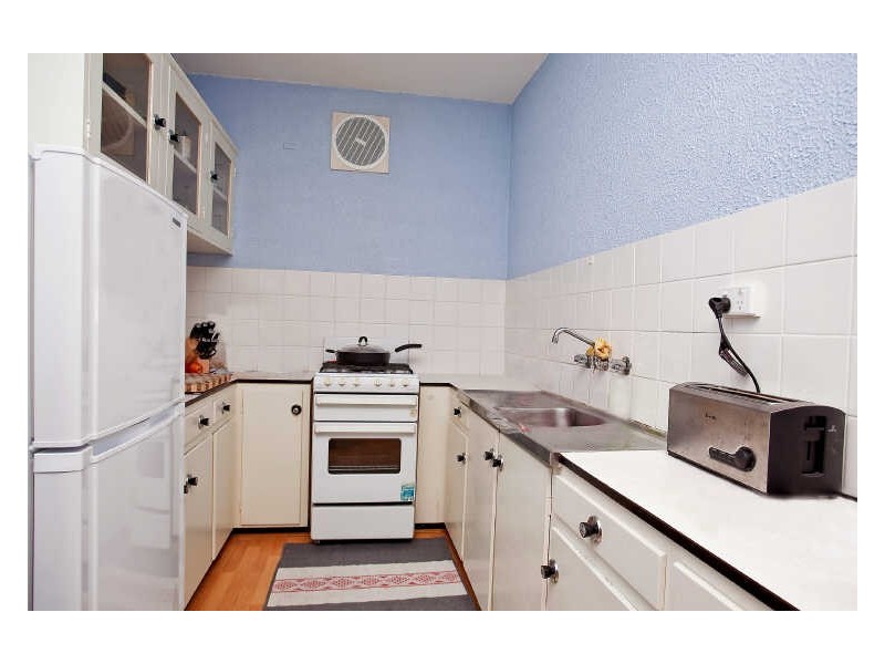 11/23 Military Road, West Beach SA 5024